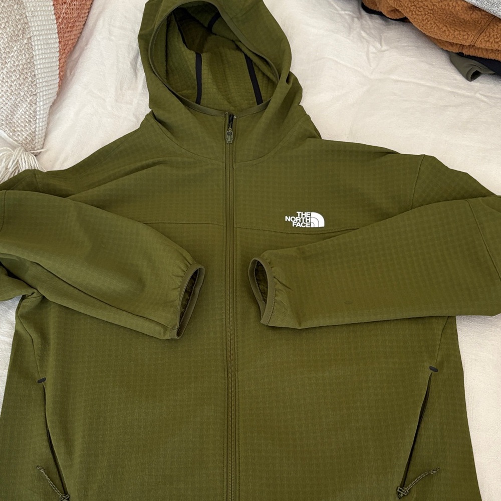 The North Face Men's Forest Green Performance Jacket